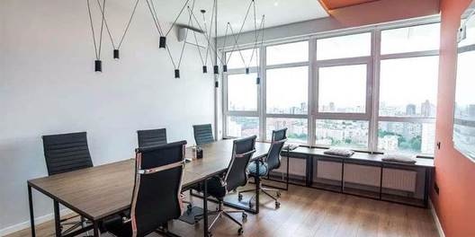 ул. Кловский спуск 7а Лифт Да, Мебель По Договорености