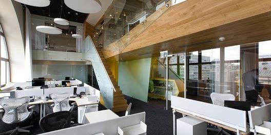 ул. Богдана Хмельницкого 19-21 Мебель Без Мебели, Балкон Без Балкона